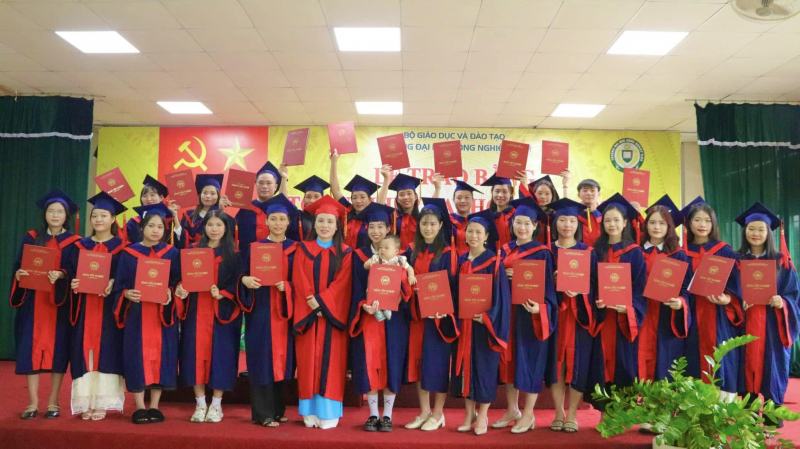 Đại Học Công Nghiệp Vinh