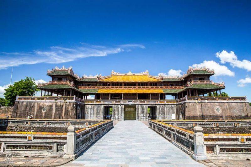 Xứ Huế mộng mơ