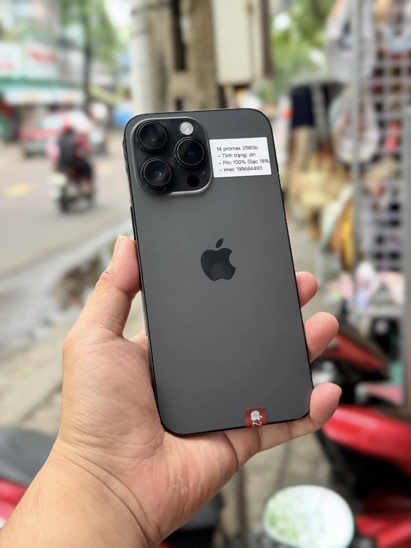 Đạt Apple