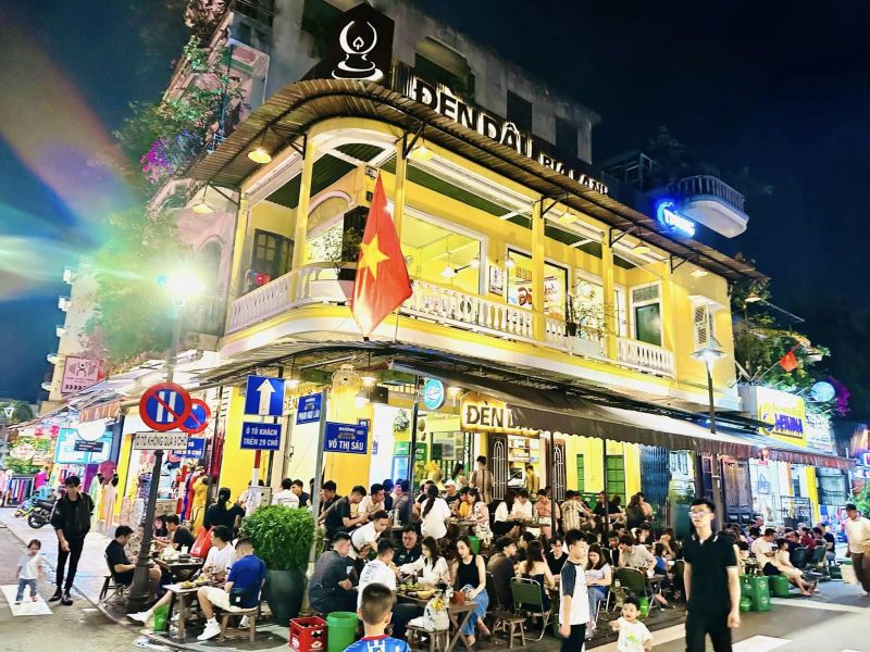 Đèn Dầu