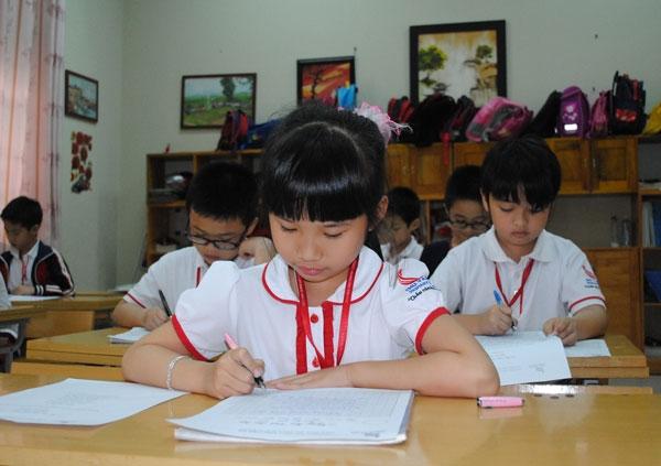 Điều kiện về tư thế ngồi viết