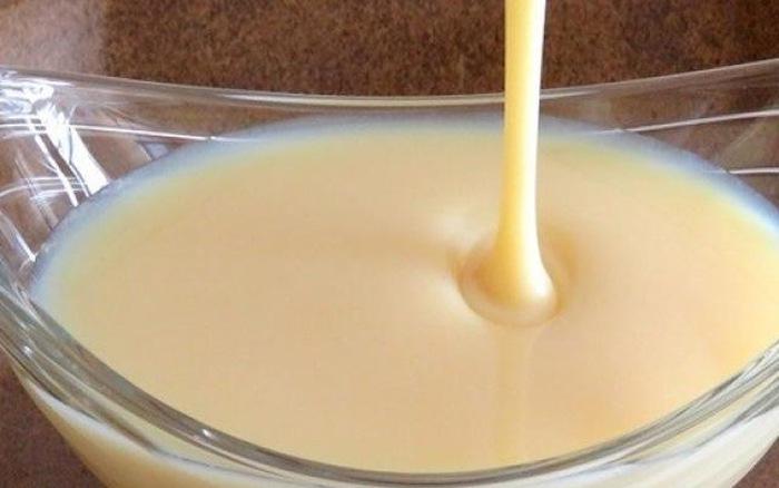 Đổ sữa đặc lên mọi thứ