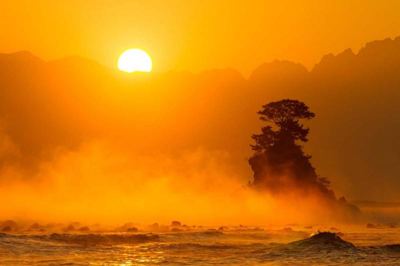 Đón bình minh vào đầu năm mới