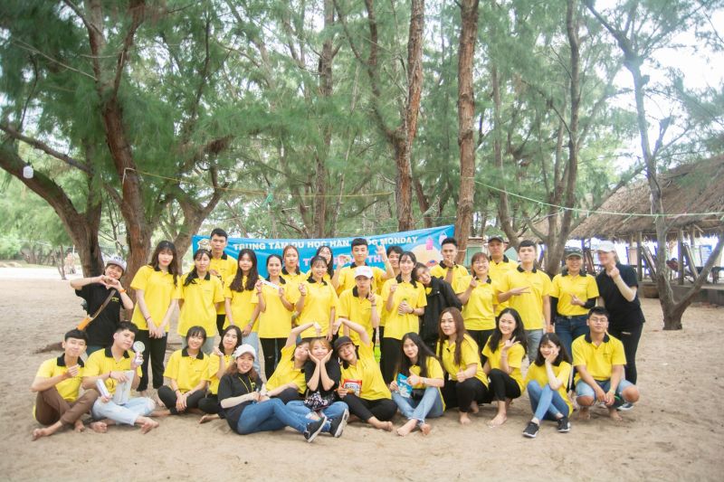 Công ty TNHH Giáo Dục MONDAY