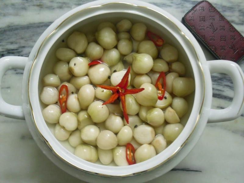Hành muối ngày Tết