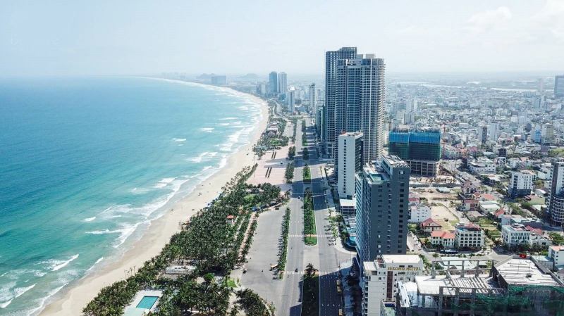 Đường Võ Nguyên Giáp dọc biển Mỹ Khê, Đà Nẵng