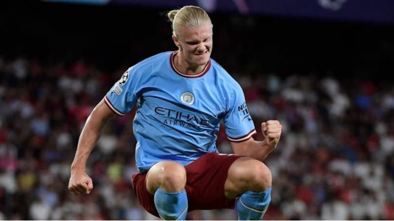 Erling Haaland (Man City, 375.000 bảng/tuần)