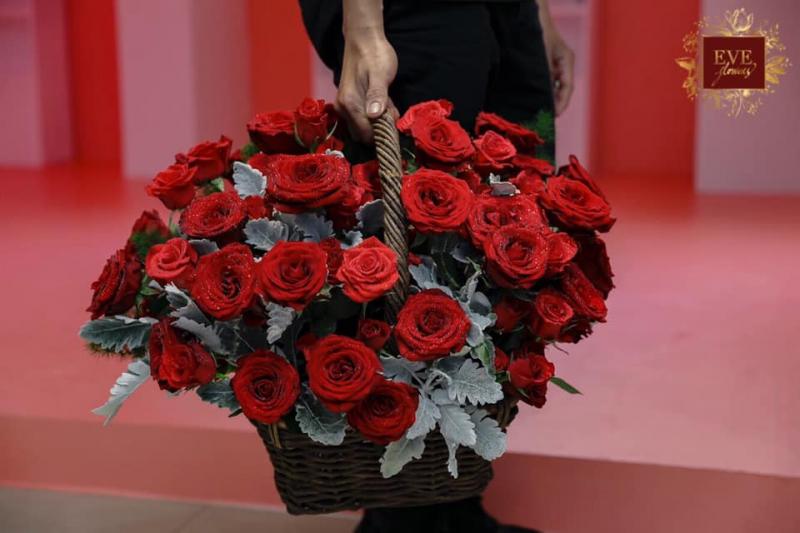Eve Flowers