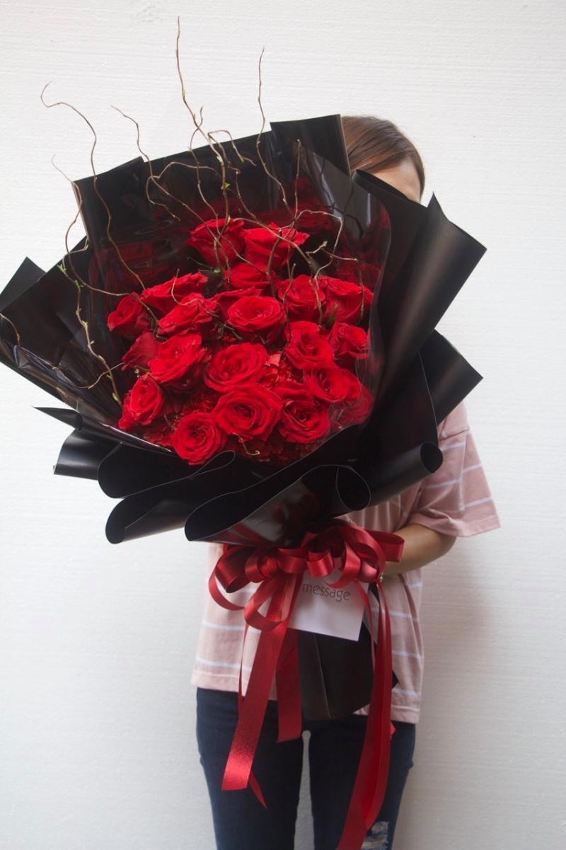 Một bó hoa tươi FSS như một lời chúc phúc cho tình yêu luôn tươi mới