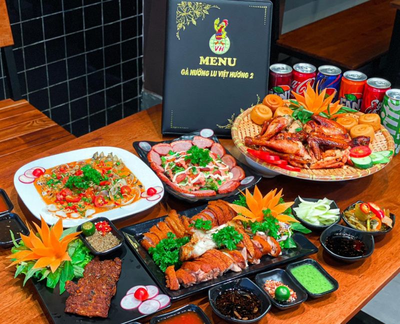 Gà Nướng Lu Việt Hương