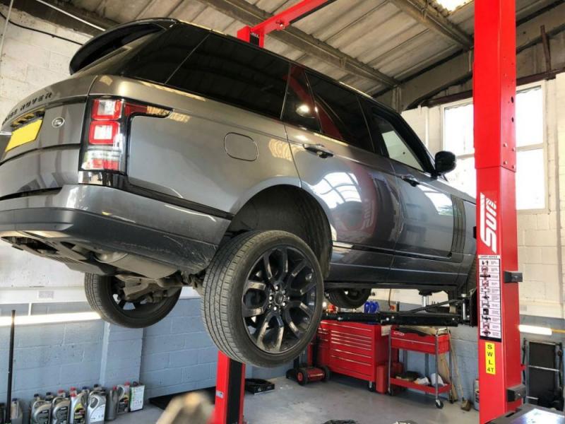 Garage ô tô Ngọc Văn