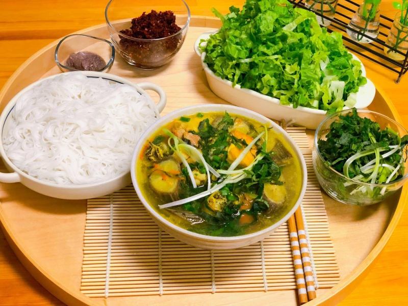 Đảm bảo ngày ăn uống đủ bữa
