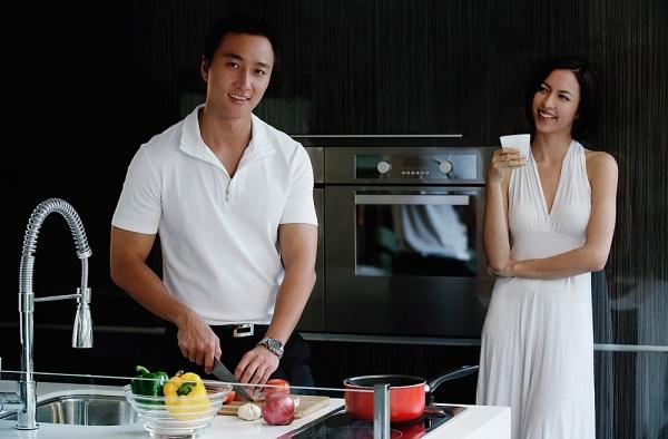 Khi yêu, người đàn ông sẽ không nề hà bất cứ việc gì