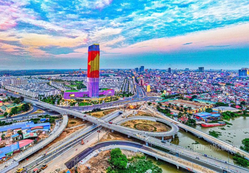 Hải Phòng mùa hoa Phượng