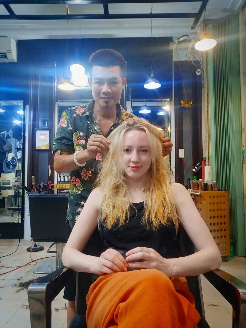 Hair Salon A.Nho luôn là điểm đến quen thuộc của những du khách nước ngoài