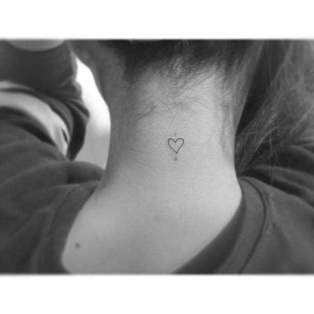 Hình xăm trái tim nhỏ