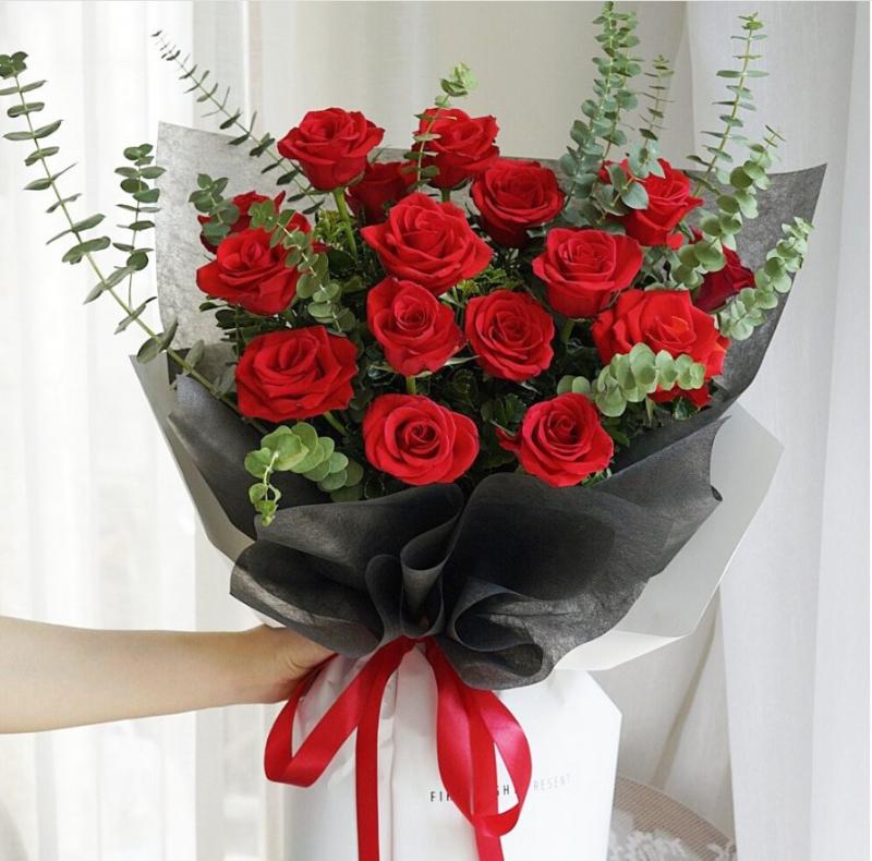 Đặc biệt trong ngày lễ tình nhân, hoa tươi đã trở thành món quà ý nghĩa nhất.