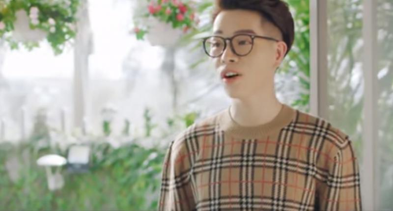 Hơn cả yêu