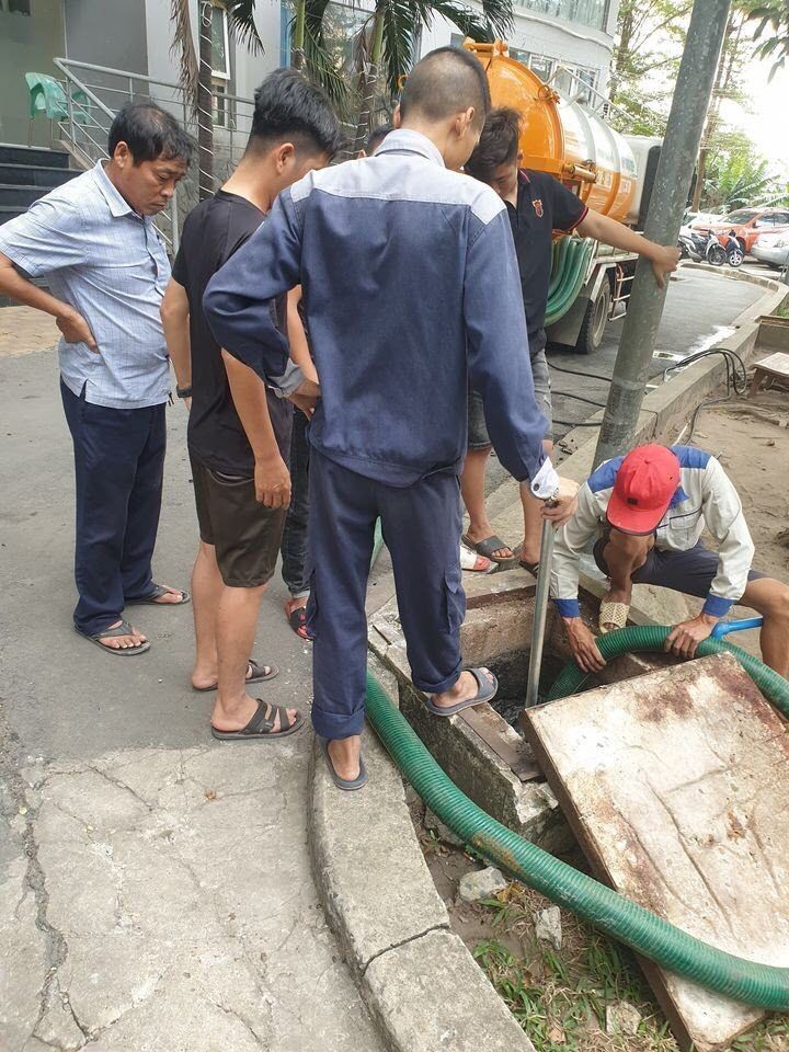 Hút Hầm Cầu Nha Trang - Môi Trường Xanh