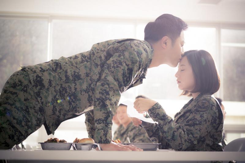Jin Goo - Kim Ji Won