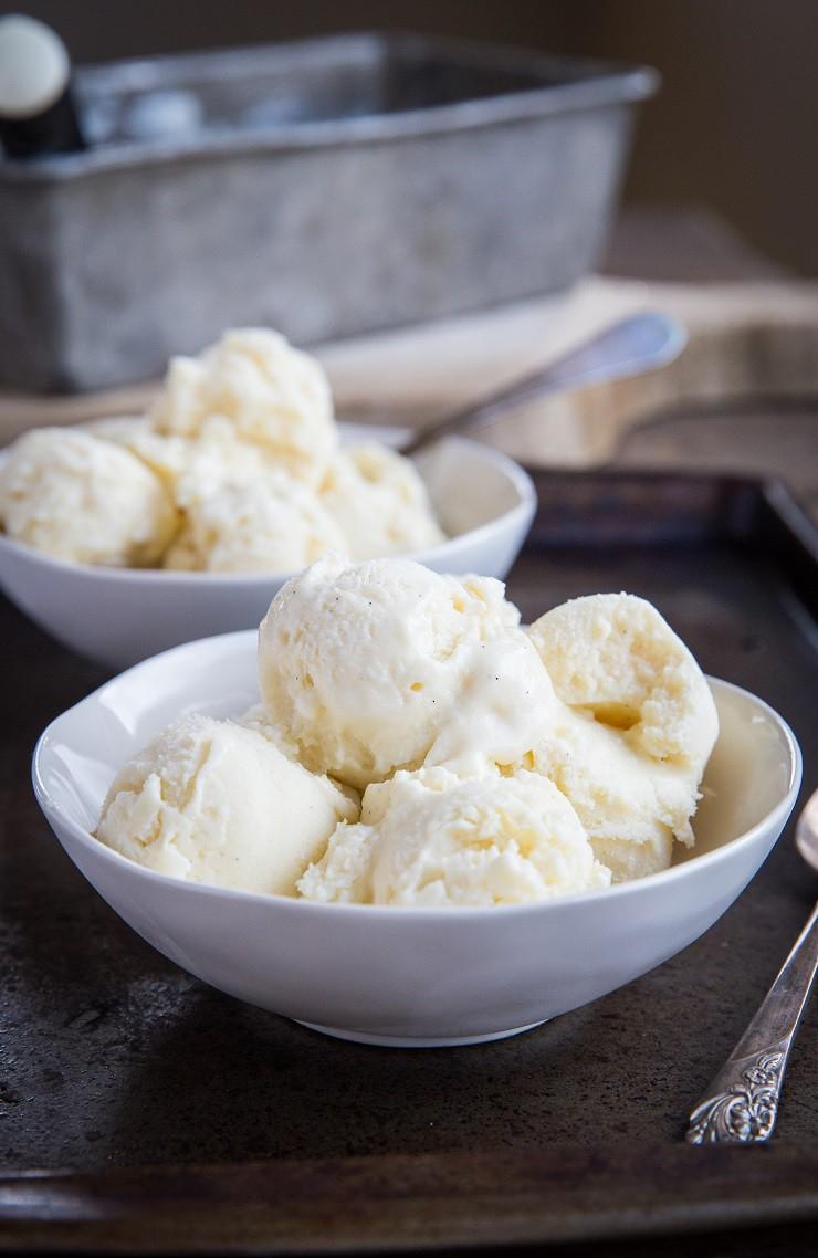 Kem dừa với Whipping cream