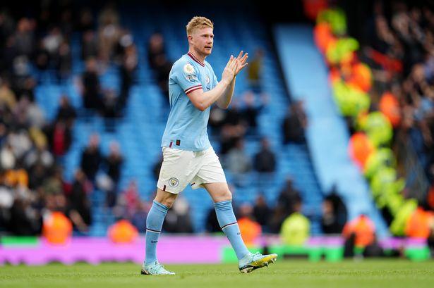 Kevin De Bruyne (Man City, 400.000 bảng/tuần)
