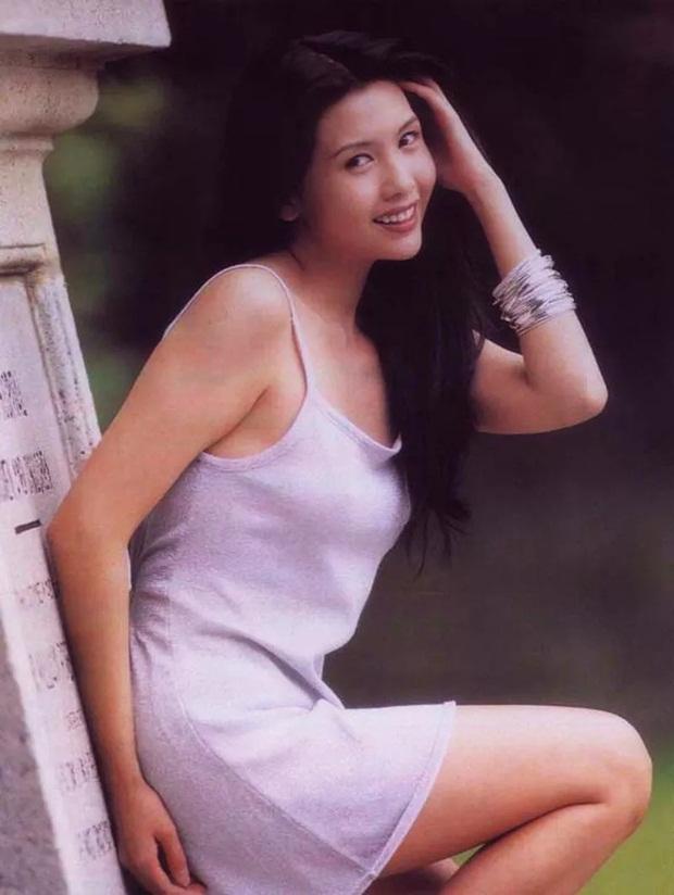 Khâu Thục Trinh - Hồng nhan một thủa