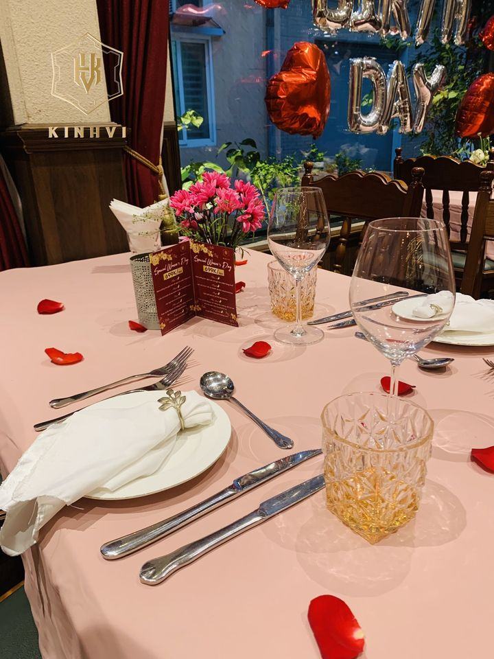 Kinh Vĩ Brasserie