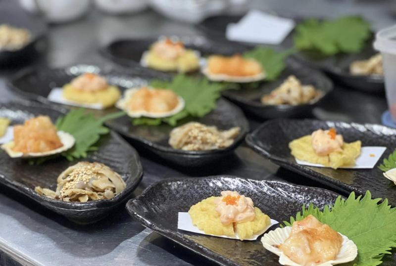 Lá Phong Sushi House