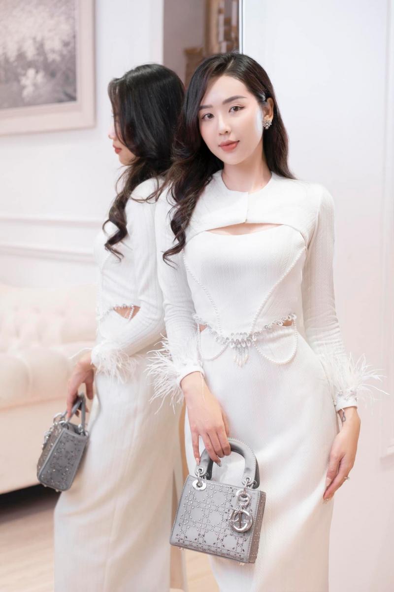 LAM KHUE Design