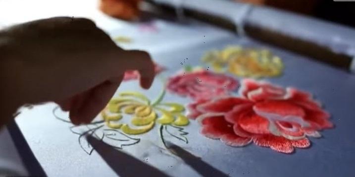 Ở Văn Lâm hiện nay, có rất nhiều gia đình trang bị các loại khung thêu, với nhiều kích cỡ khác nhau.