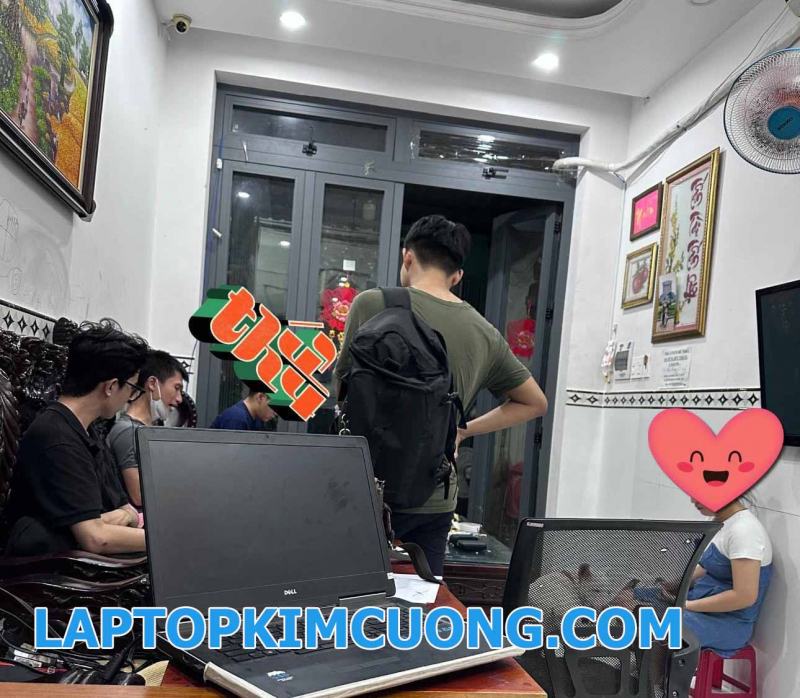 Laptop Kim Cương