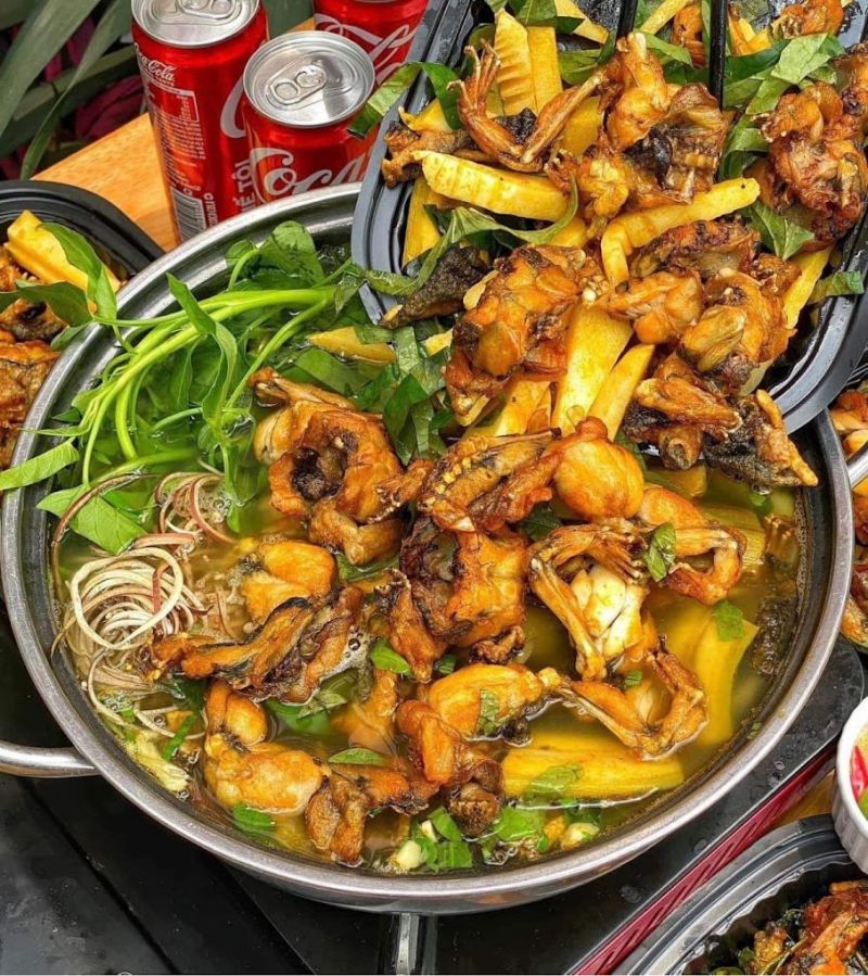 Lẩu ếch Kim Mã