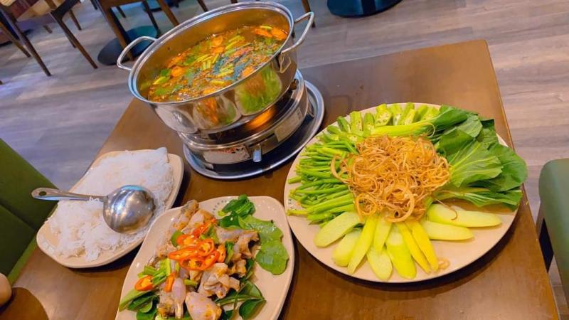 ﻿﻿Lẩu Hít - Nguyễn Tư Giản