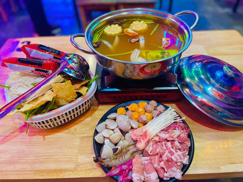 Lẩu Nướng Hẻm Phố
