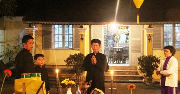 Lễ giao thừa ở Huế