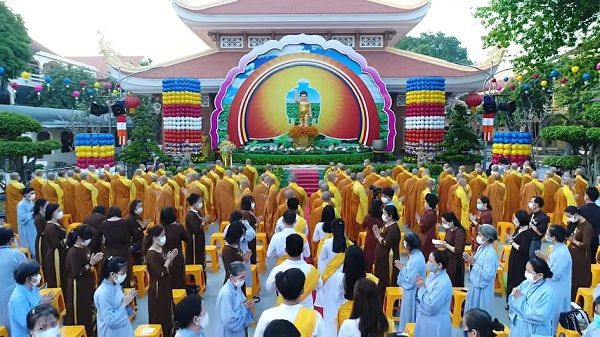 Lễ Phật Đản ở Huế