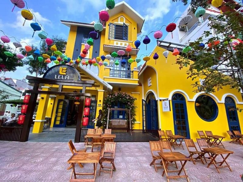 Lela Coffee House