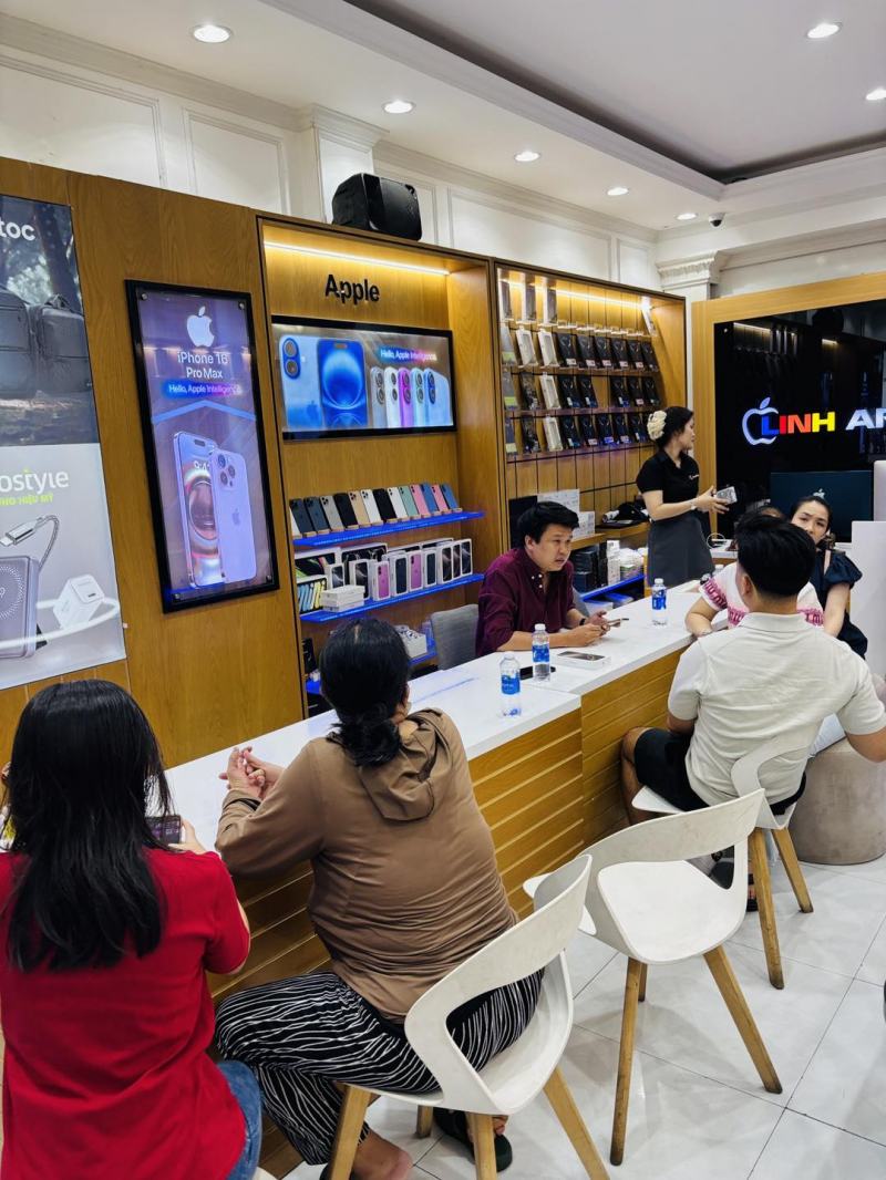 Linh Apple