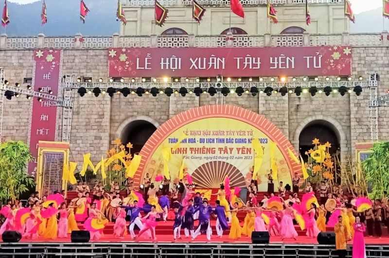 Lỡ hẹn