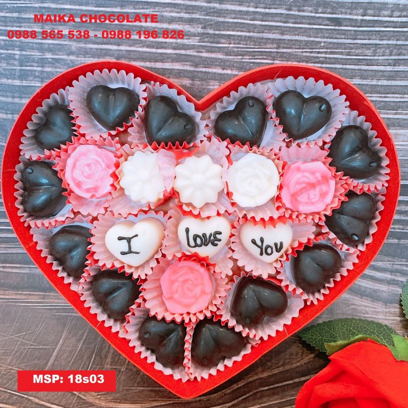 Chocolate ở cửa hàng Maika