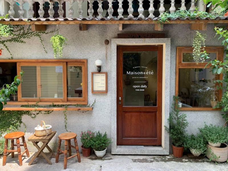Maison de Éte’