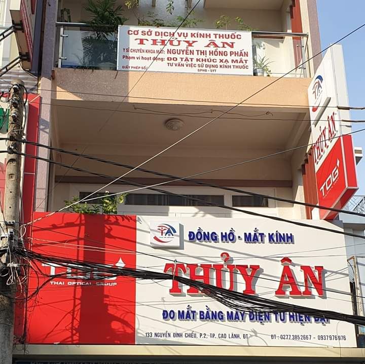 Mắt kính đồng hồ Thuỷ Ân