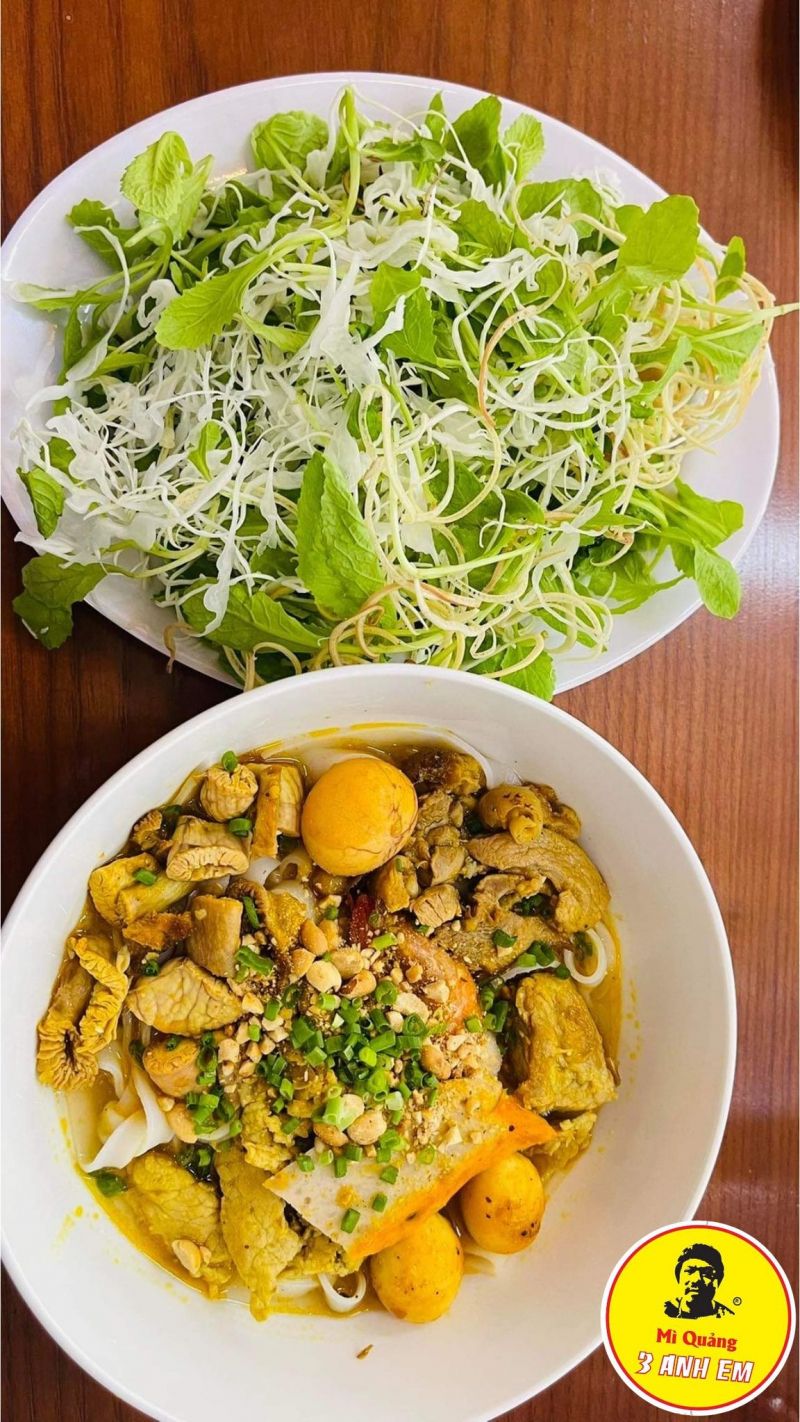 Mì Quảng 3 Anh Em