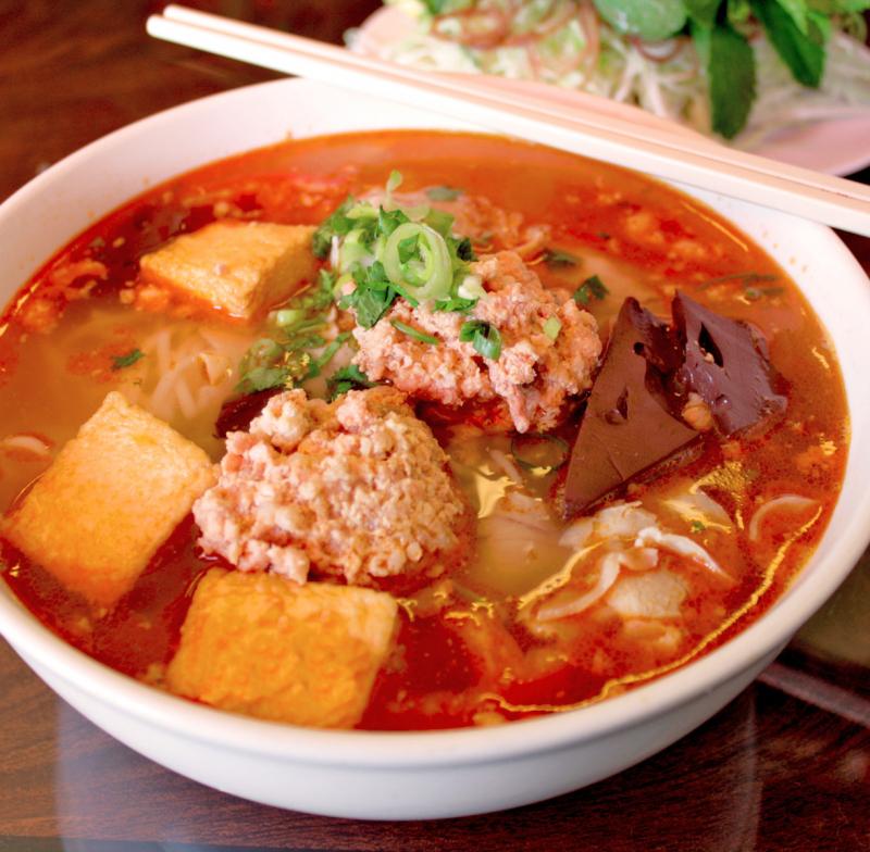 Bún Riêu & Canh Bún Cô Gái