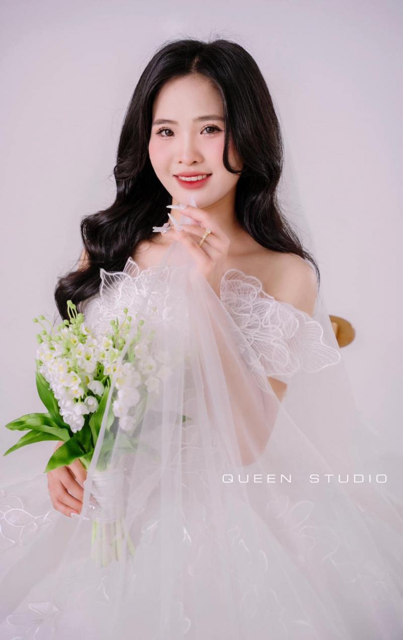 Minh Queen Make Up