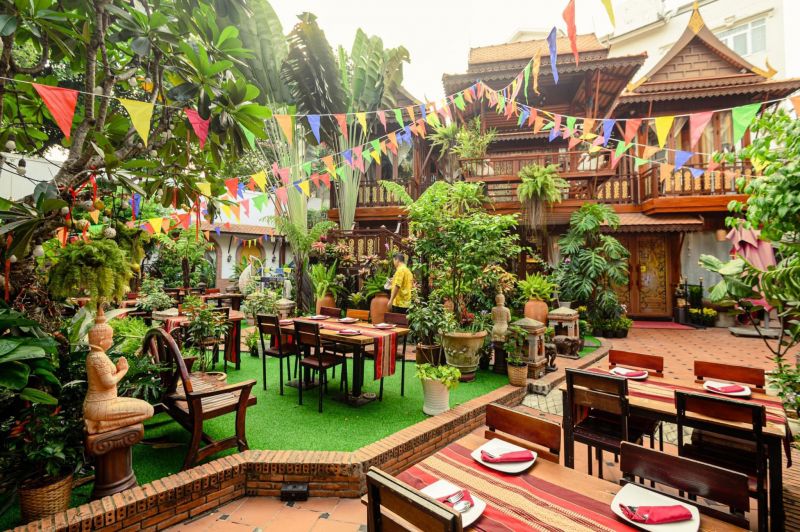 Nakharat Thai Restaurant