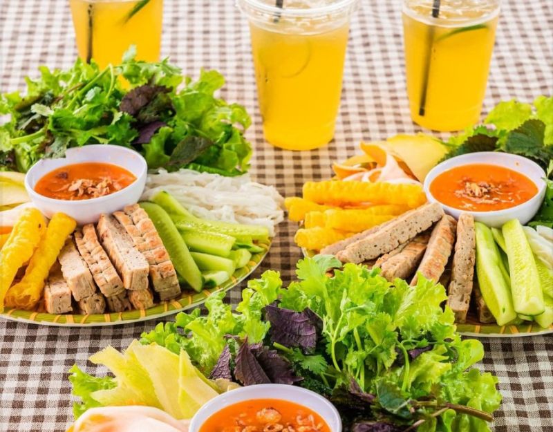 Nem nướng Hùng Việt