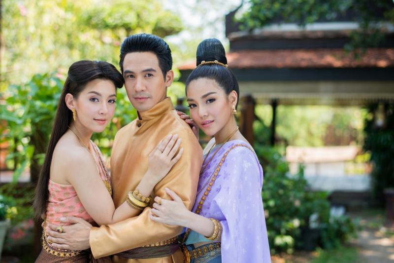 Diễn viên chính Ngược dòng thời gian để yêu anh