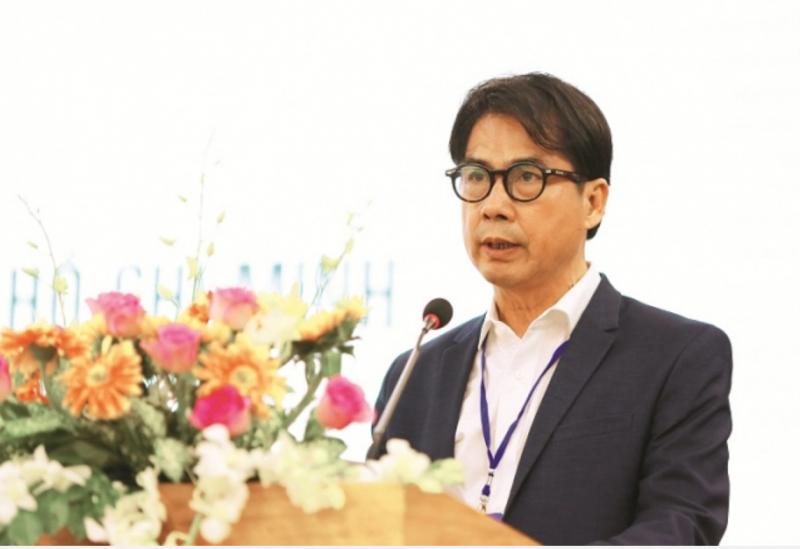 Nguyễn Trường Lưu là một kiến trúc sư có nhiều năm kinh nghiệm trong lĩnh vực thiết kế kiến trúc, nội thất, ngoại thất và quy hoạch xây dựng